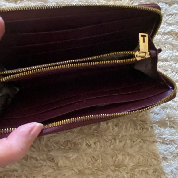 💥SOLD💥Ted Baker Wallet With Box 🌸 Great Condition - Picture 9 of 11